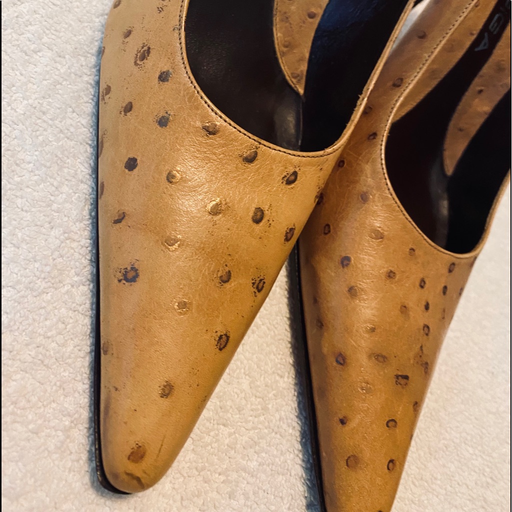 Brand New Fine Italian Leather Heels By Via Spiga  Box 66